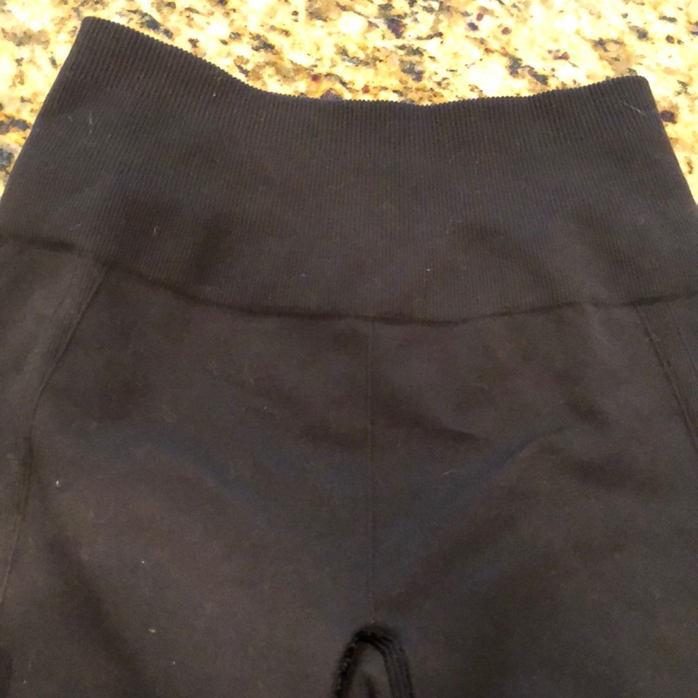 Lululemon charcoal crop leggings Sz 4